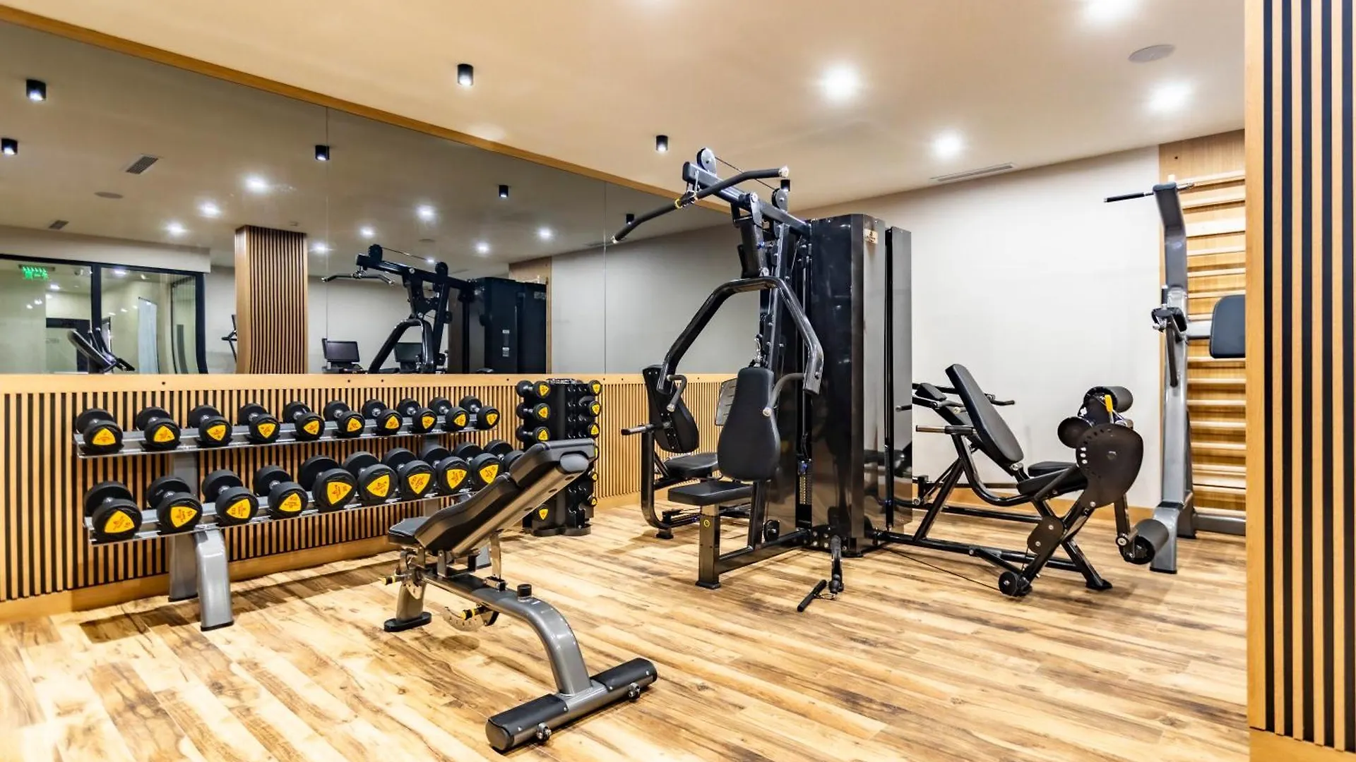 Natura All Seasons Boutique Hotel Burgas City 4*,