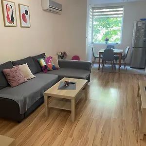 https://geri-apartment.sozopol-hotels.com